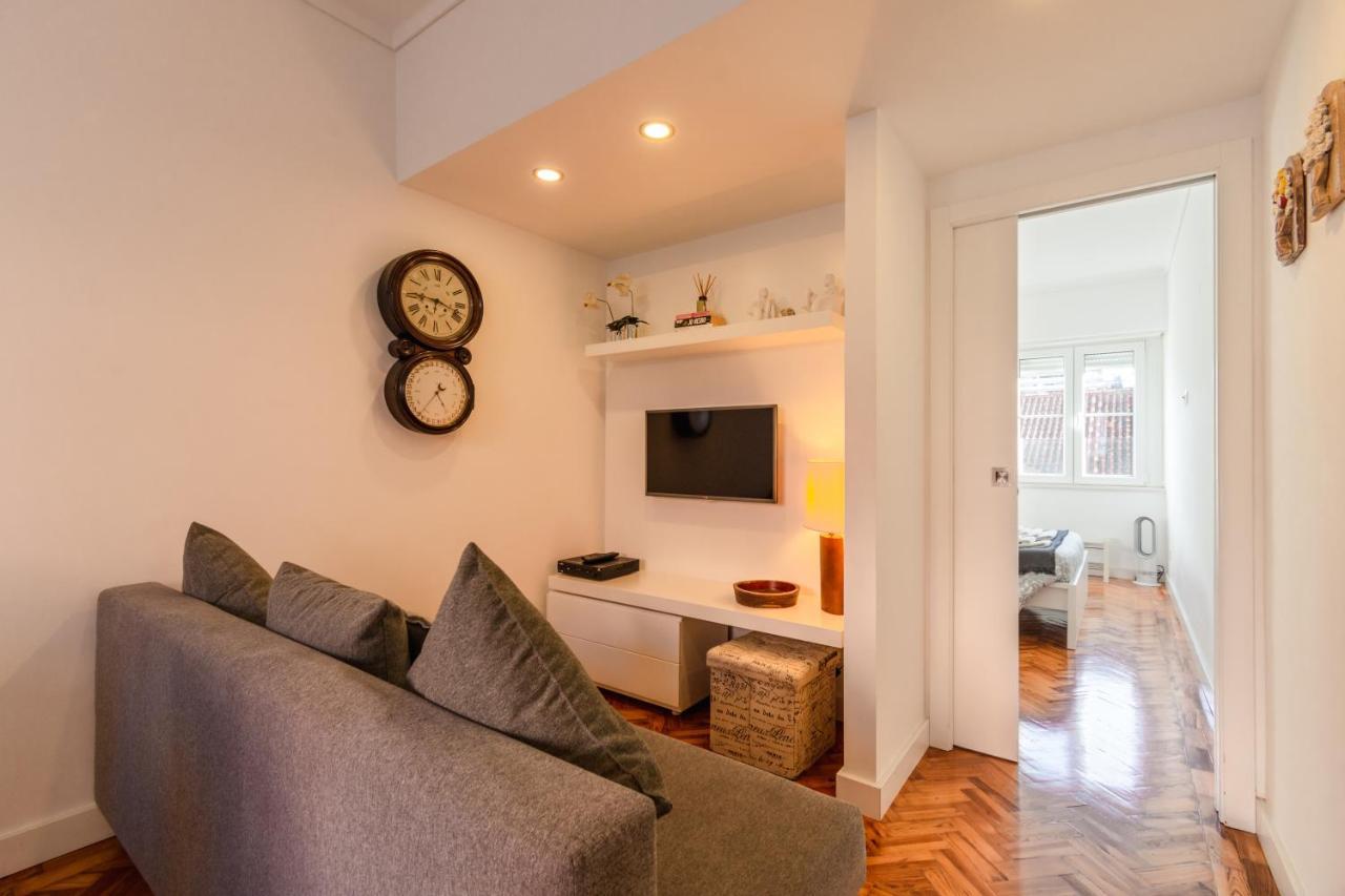 Carmo Apartments Lisbon Luaran gambar