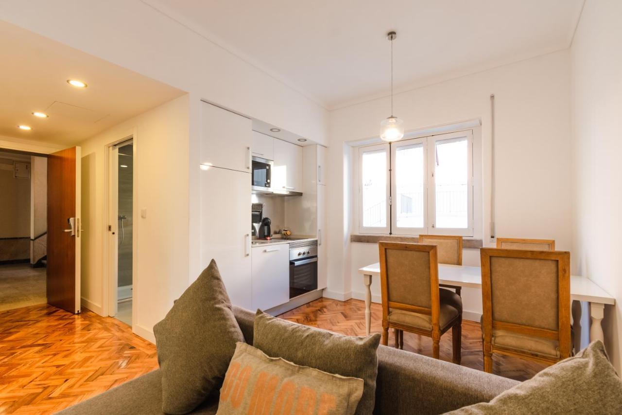 Carmo Apartments Lisbon Luaran gambar